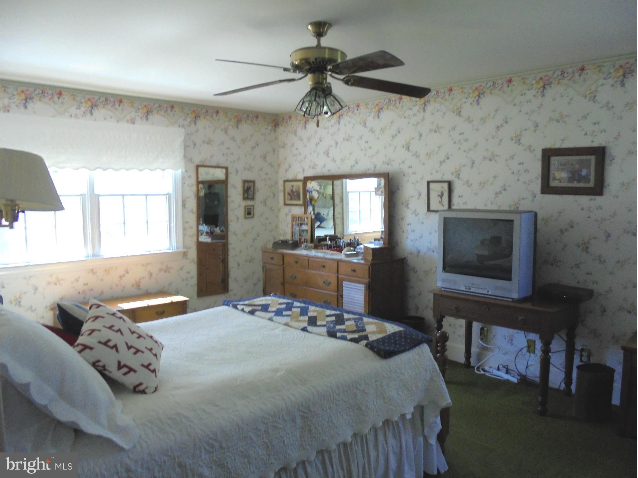 10347 Walker Road Culpeper, VA 22701 - Photo 11 of 23 Bedroom (Master)