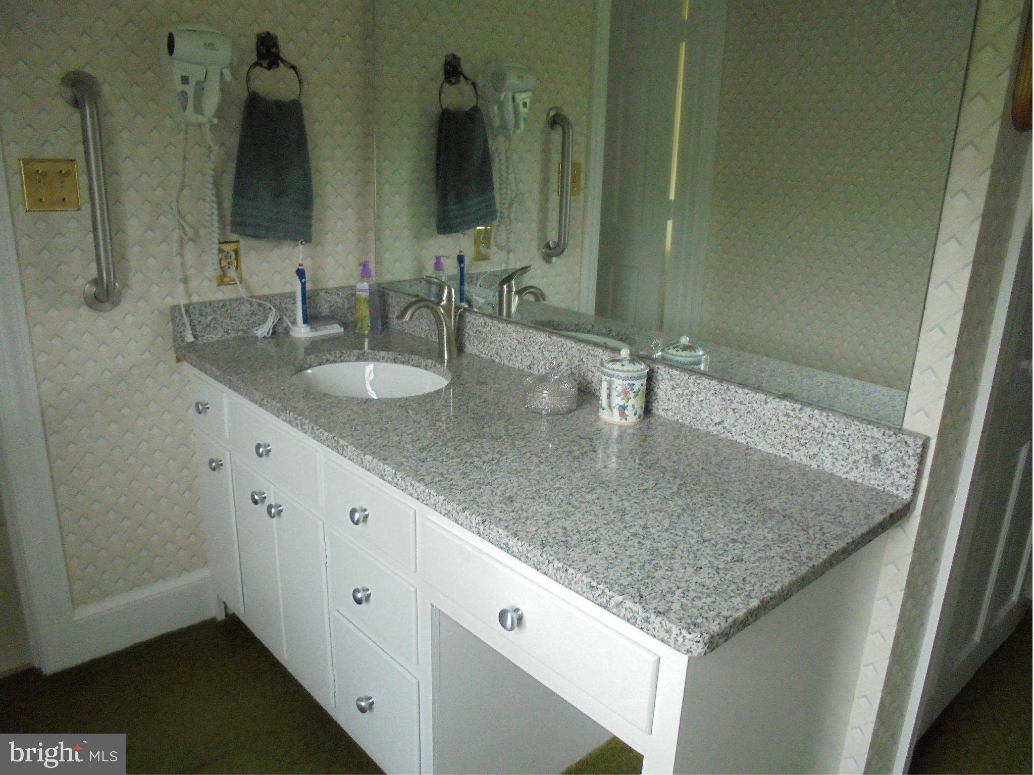 10347 Walker Road Culpeper, VA 22701 - Photo 17 of 23 Bath