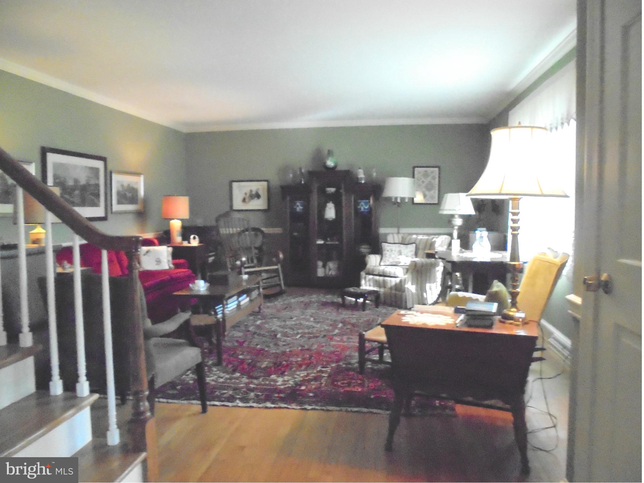 10347 Walker Road Culpeper, VA 22701 - Photo 3 of 23 Living Room