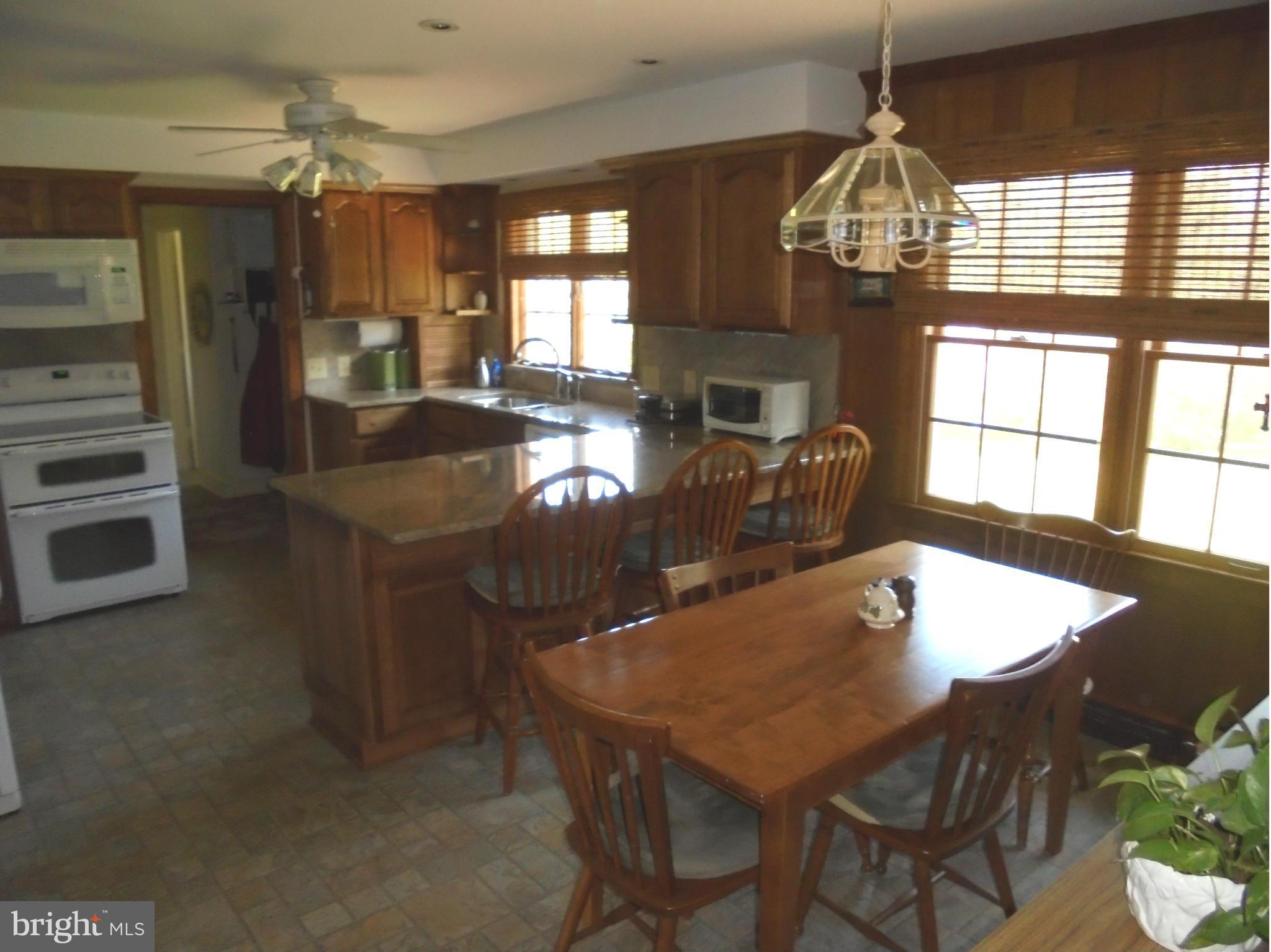 10347 Walker Road Culpeper, VA 22701 - Photo 8 of 23 Kitchen