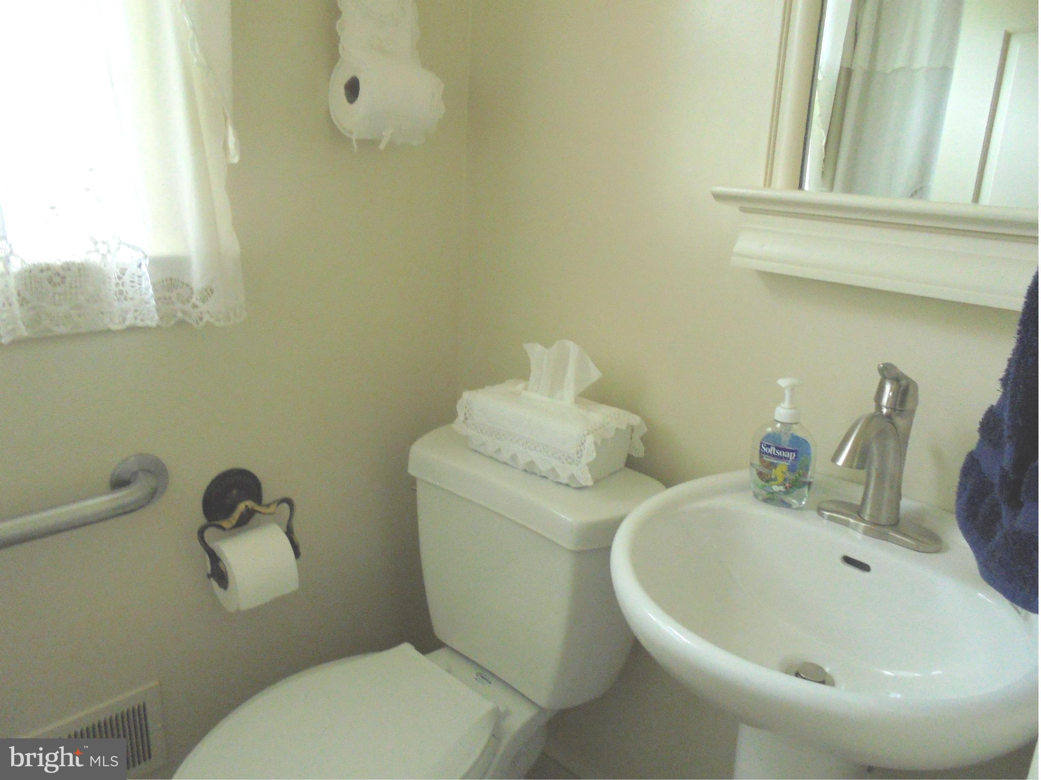 10347 Walker Road Culpeper, VA 22701 - Photo 9 of 23 Bath