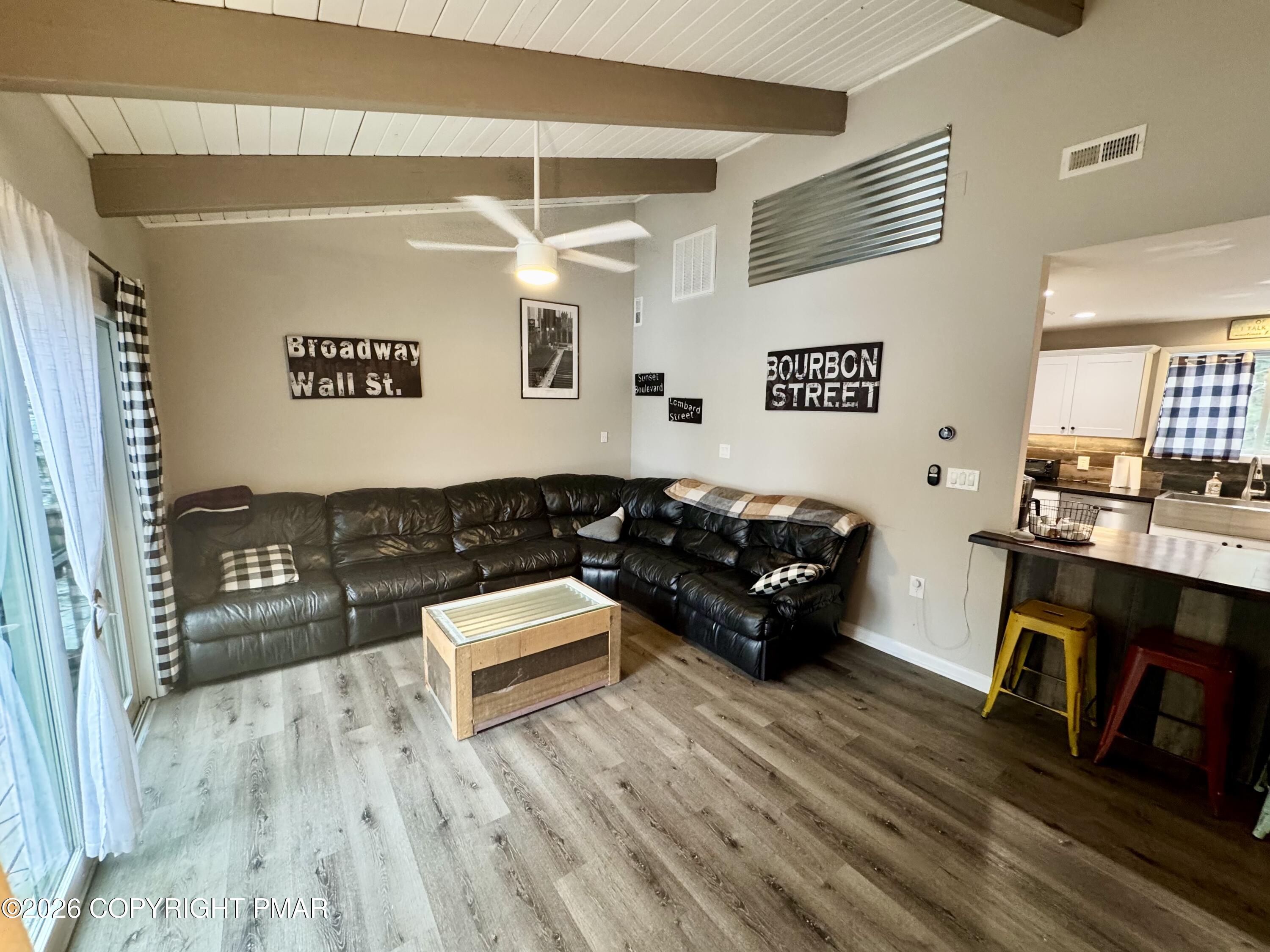 9 Sassafras Road Lake Harmony, PA 18624 - Photo 12 of 35 a living room with furniture