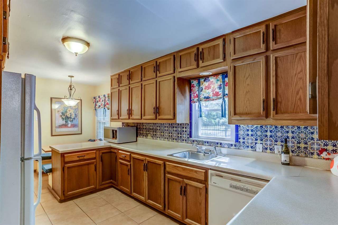 300 Barry Road Memphis, TN 38117 - Photo 8 of 23 Gallery Image 8