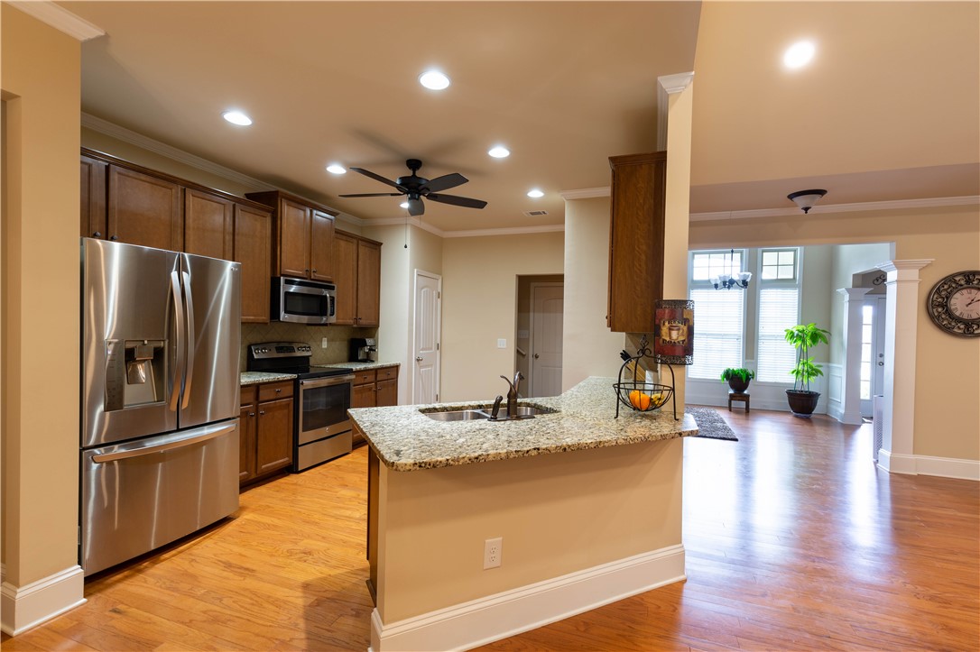 204 Meadows Edge Court Anderson, SC 29621 - Photo 12 of 43