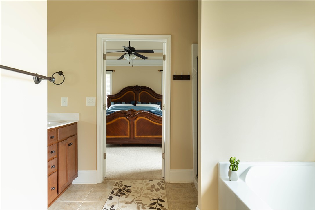204 Meadows Edge Court Anderson, SC 29621 - Photo 23 of 43