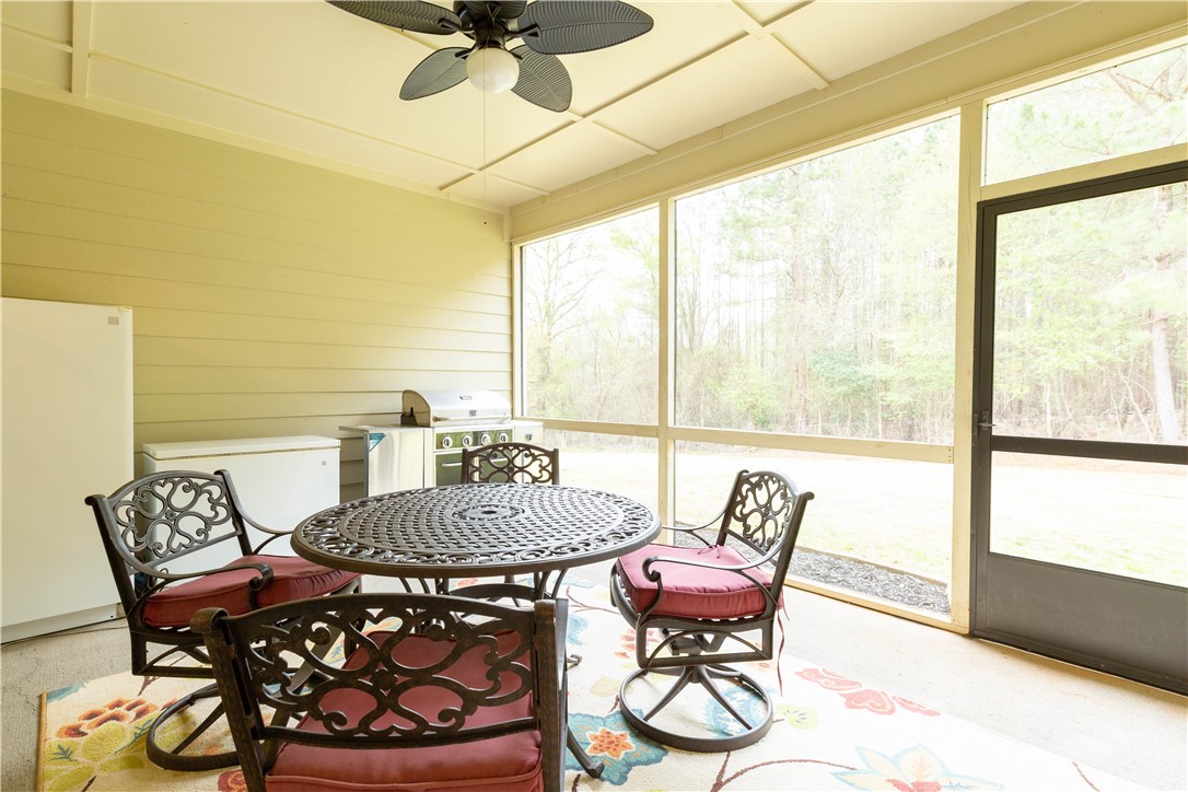 204 Meadows Edge Court Anderson, SC 29621 - Photo 37 of 43