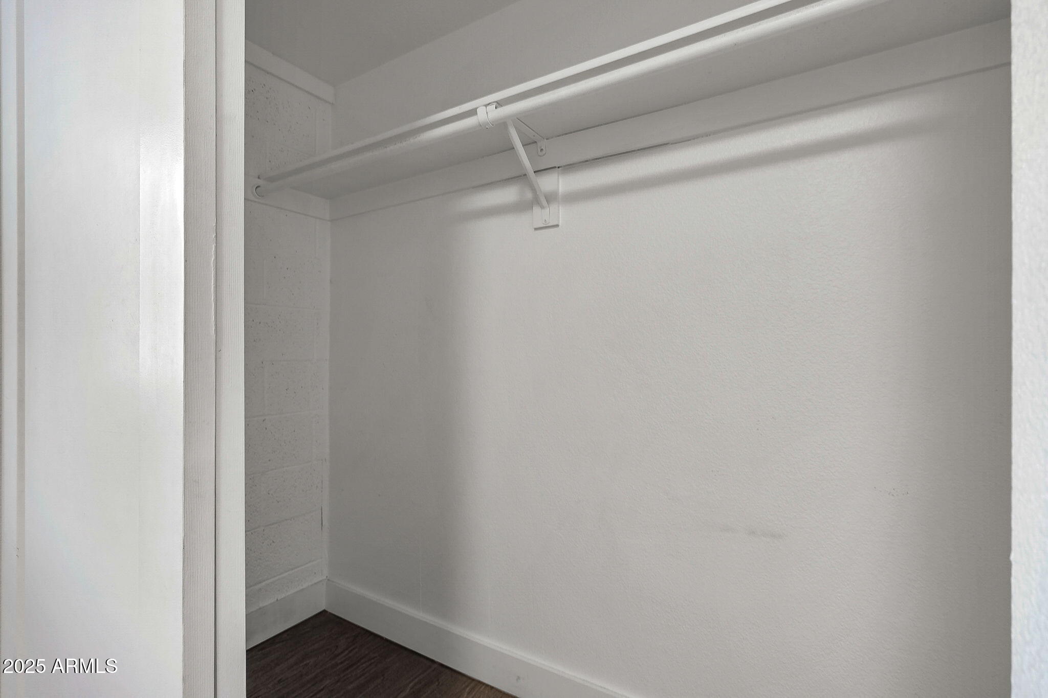 622 North 9th Avenue, Unit 101 Phoenix, AZ 85007 - Photo 15 of 18 a view of an empty room