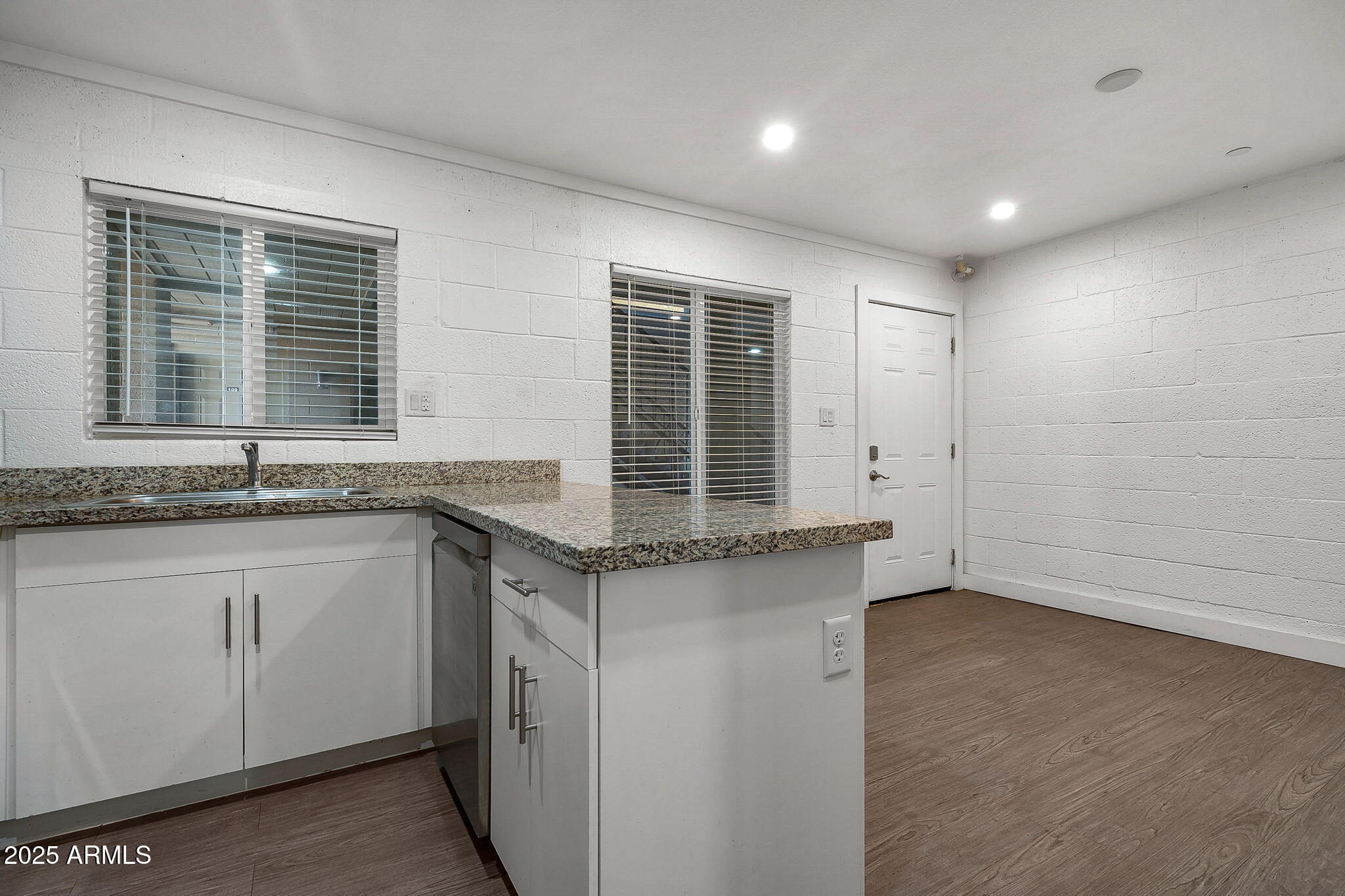 622 North 9th Avenue, Unit 101 Phoenix, AZ 85007 - Photo 10 of 18