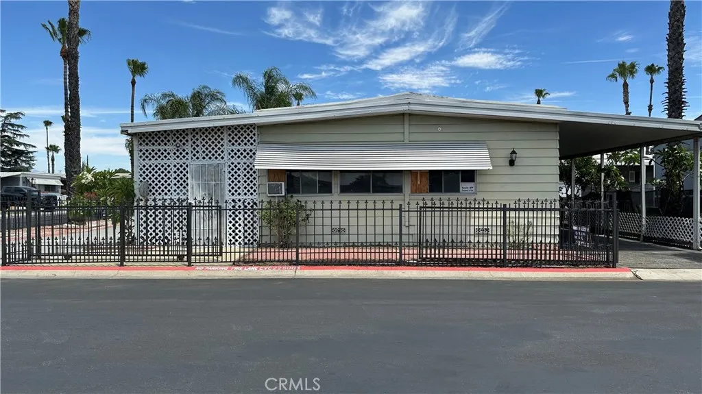 1025 South Riverside Avenue, Unit 21 Rialto, CA 92376 - Photo 1 of 20 Gallery Image 1