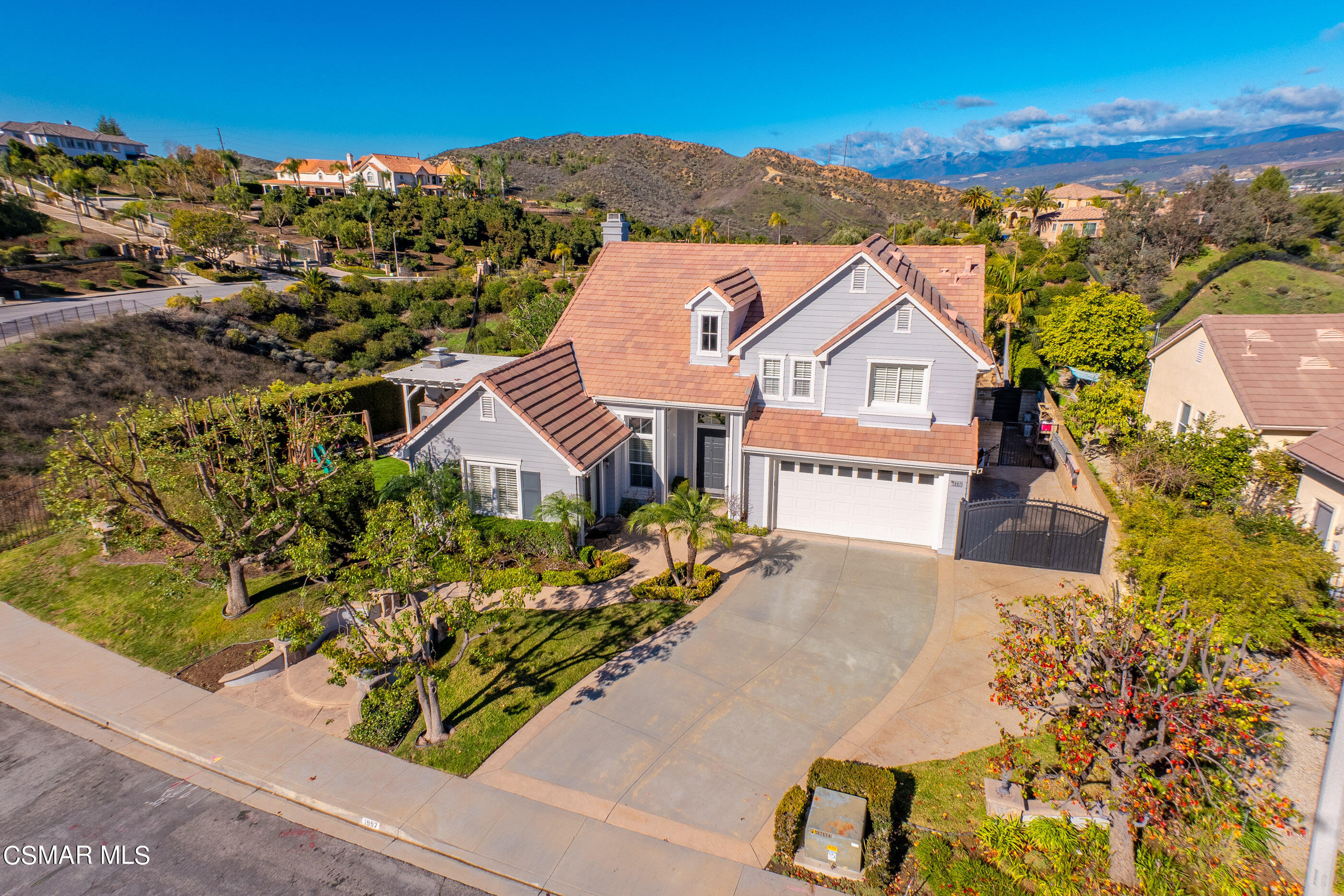 1997 Arielle Lane Simi Valley, CA 93065 - Photo 48 of 54 front view of a house with a yard