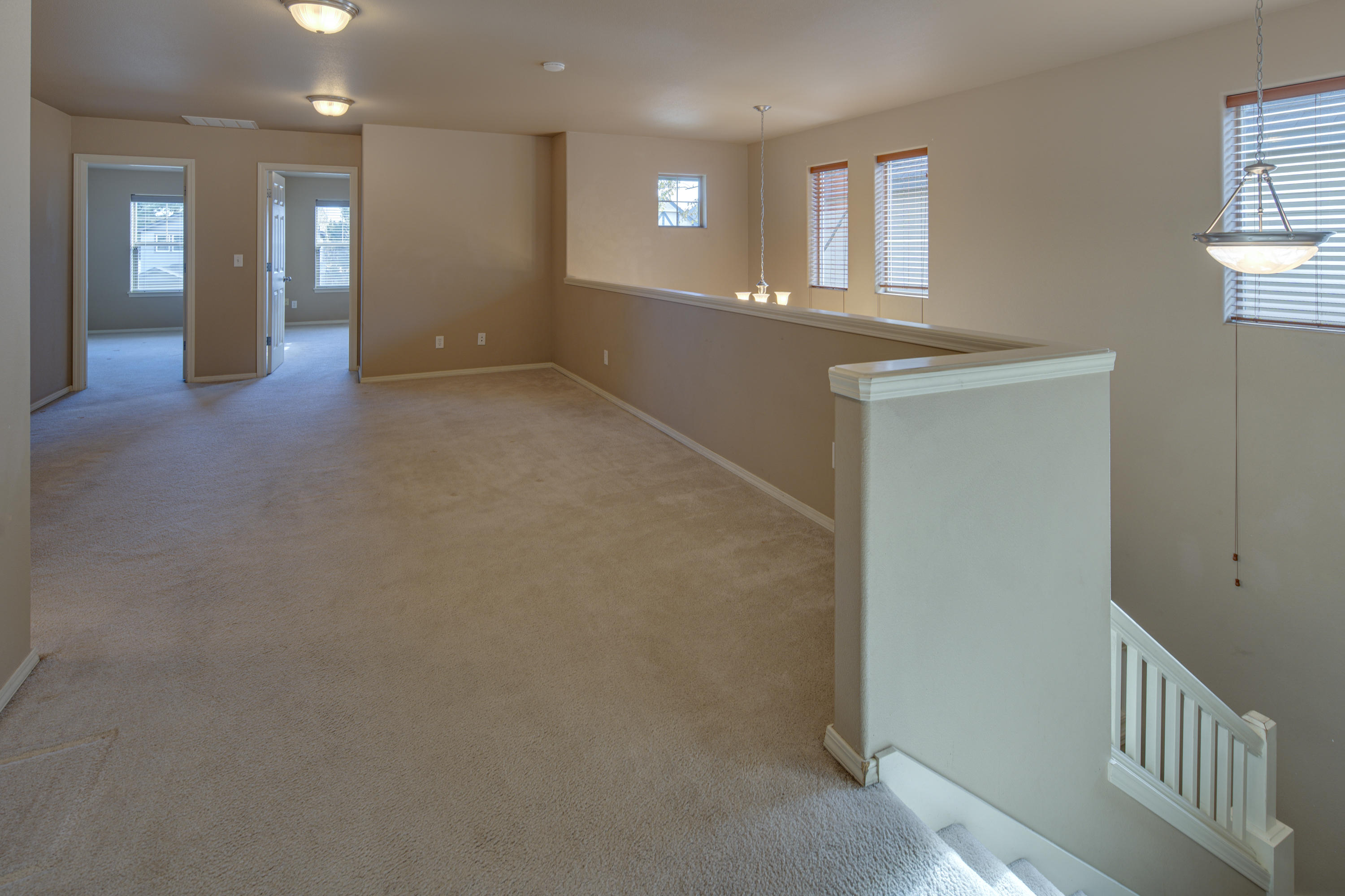 62029 Quail Run Place Bend, OR 97701 - Photo 29 of 35 29-Upstairs Landing