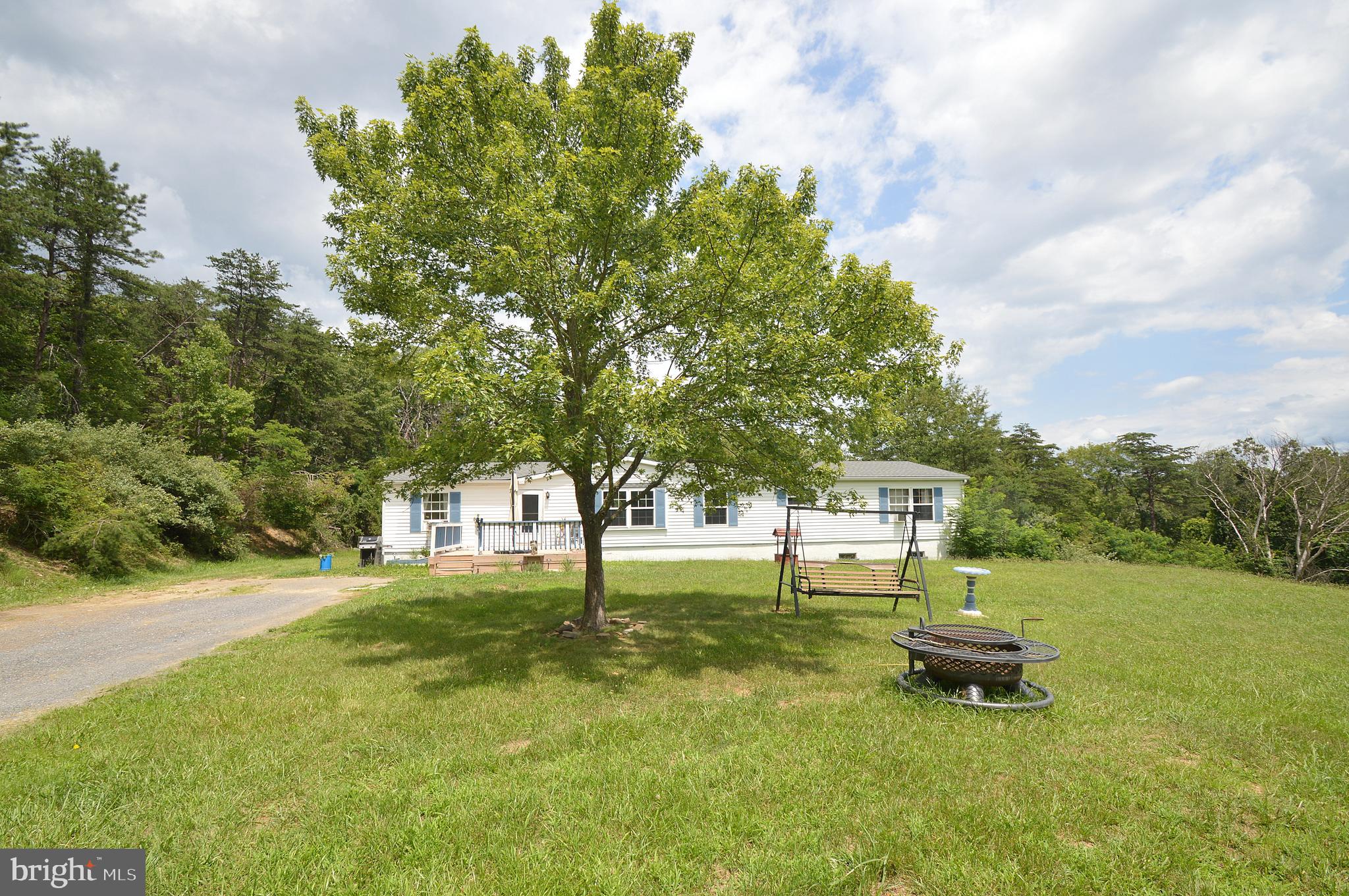 405 Morton Grove Road Berkeley Springs, WV 25411 - Photo 3 of 29 Gallery Image 3