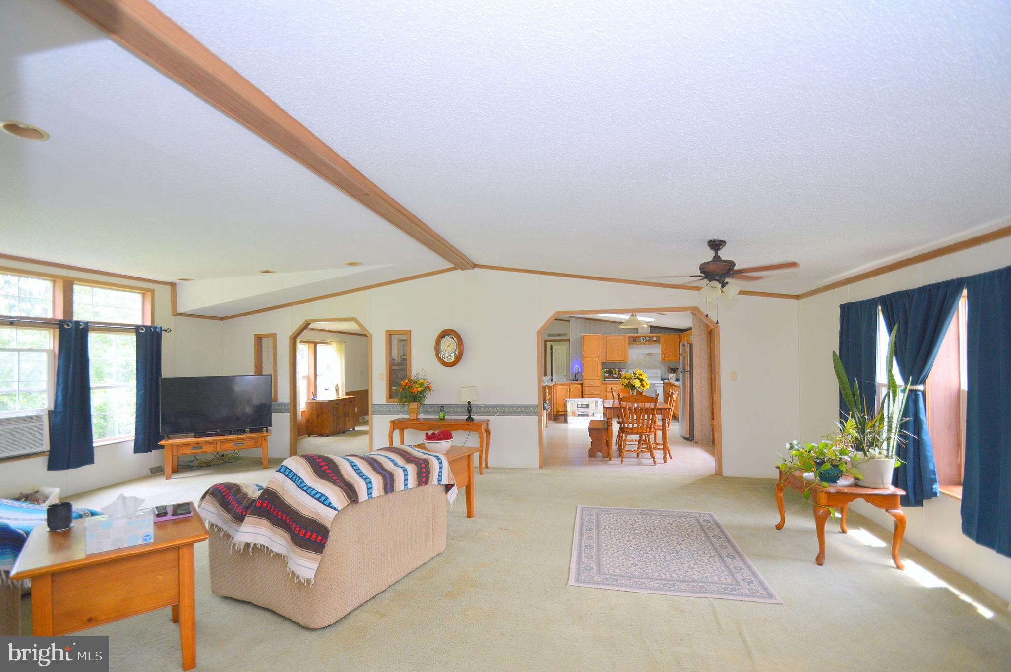 405 Morton Grove Road Berkeley Springs, WV 25411 - Photo 9 of 29 Gallery Image 9