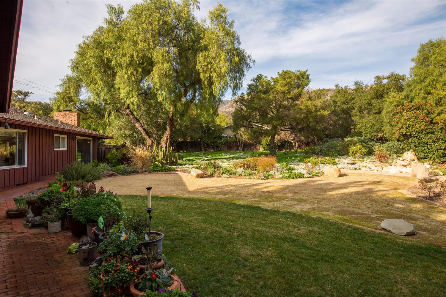 412 Del Norte Road Ojai, CA 93023 - Photo 6 of 36 Gallery Image 6