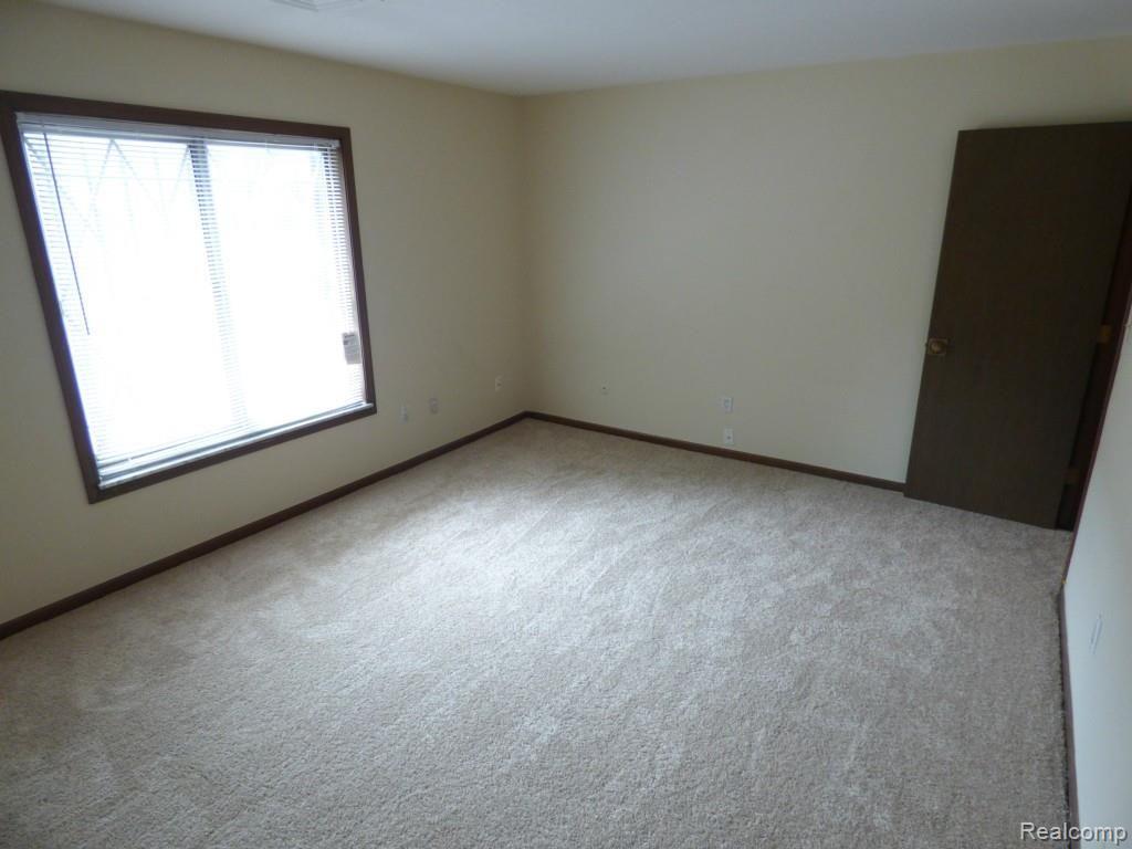 25720 Southfield Road, Unit 102 Southfield, MI 48075 - Photo 24 of 39