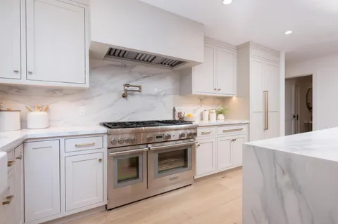 $2,750,000 | 3231 Alameda De Las Pulgas, Menlo Park, CA 94025