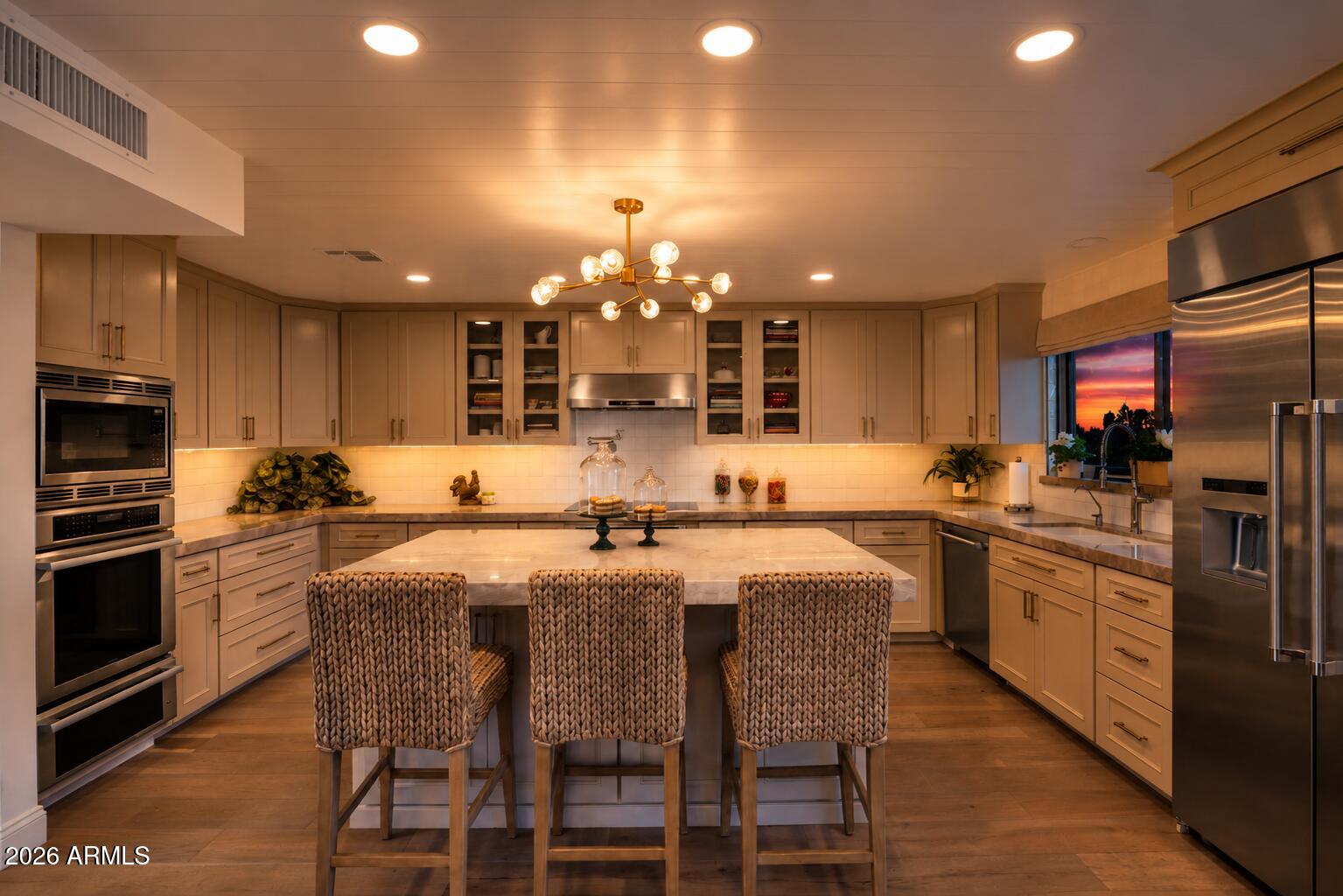 6701 North Scottsdale Road, Unit 24 Scottsdale, AZ 85250 - Photo 6 of 27 kitchen