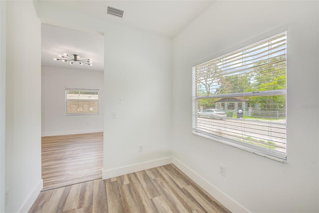 8304 North 13th Street Tampa, FL 33604 - Photo 6 of 15