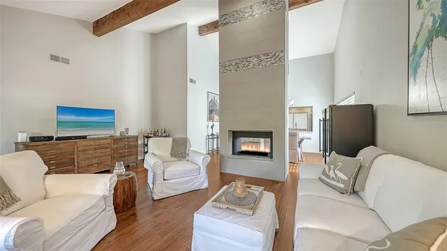 $485,000 | 4651 Chandlers Forde, Unit 34, Sarasota, FL 34235