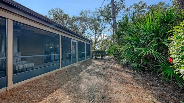 $485,000 | 4651 Chandlers Forde, Unit 34, Sarasota, FL 34235