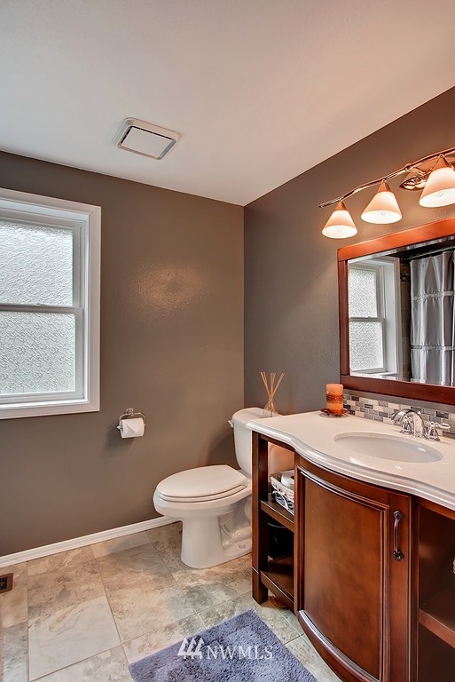 6414 136th Place Southwest Edmonds, WA 98026 - Photo 12 of 15 Gallery Image 12