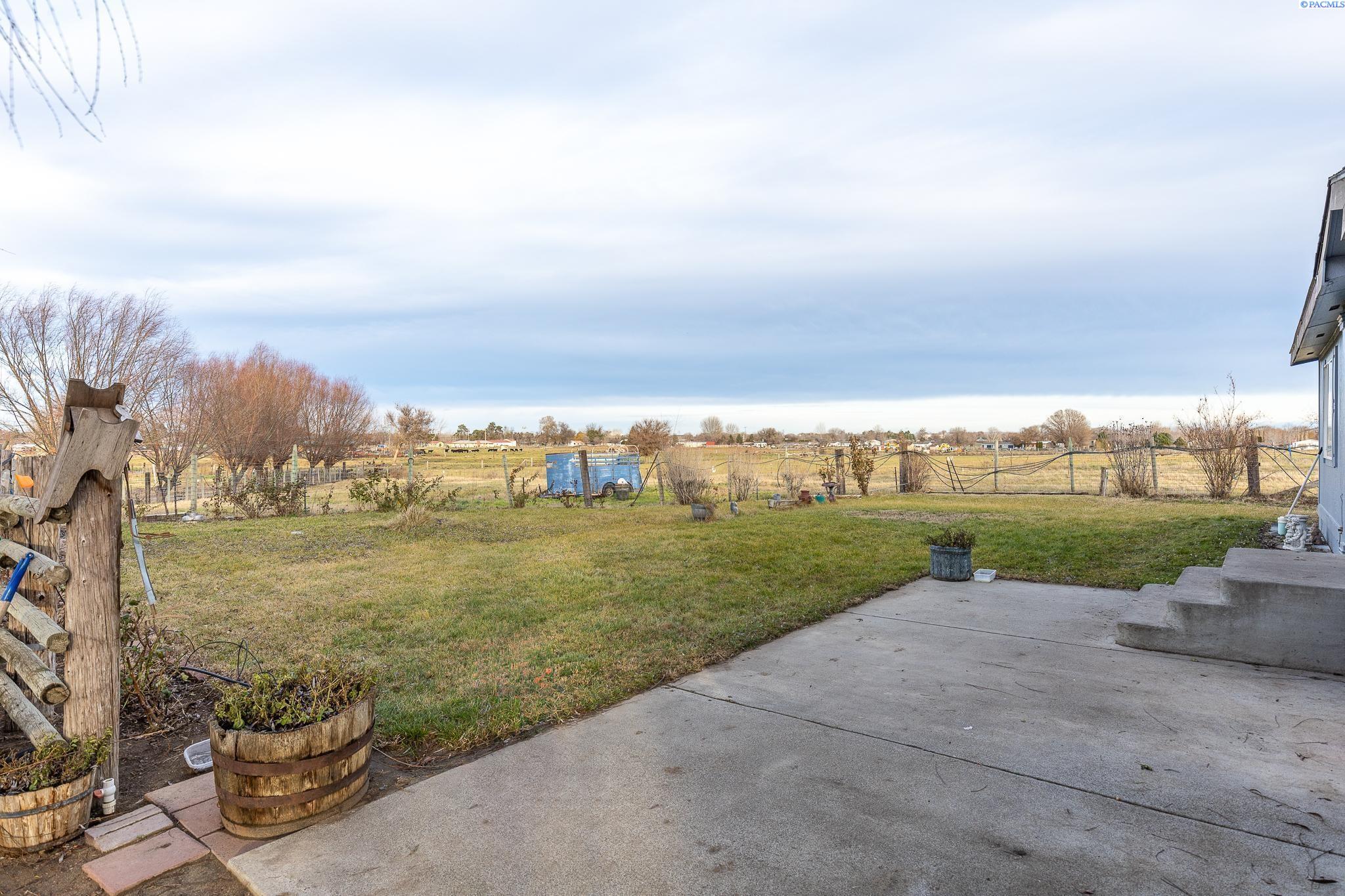 215523 East Cochran Road Kennewick, WA 99337 - Photo 23 of 47 Gallery Image 23