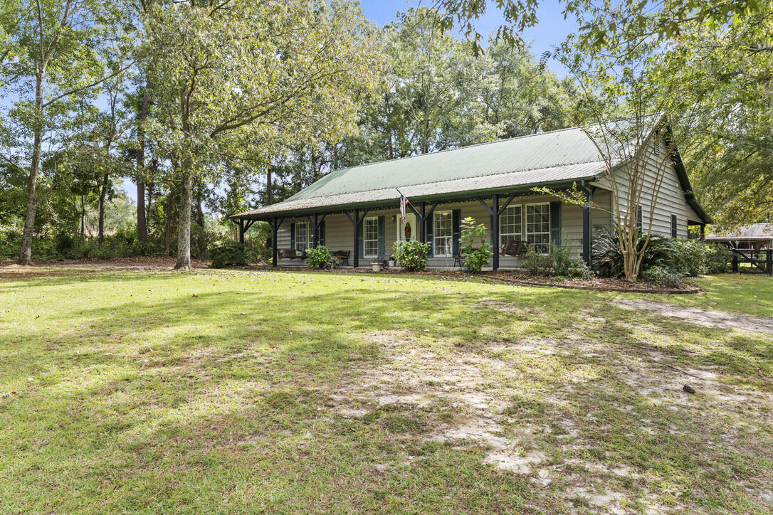 3401 Santee River Road St. Stephen, SC 29479 - Photo 28 of 50 7A2F649E-5E40-4A27-963D-17734907F4C1_1_1