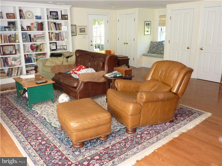 41 Pardoe Road Princeton, NJ 08540 - Photo 8 of 18