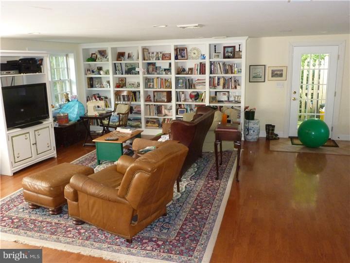 41 Pardoe Road Princeton, NJ 08540 - Photo 9 of 18