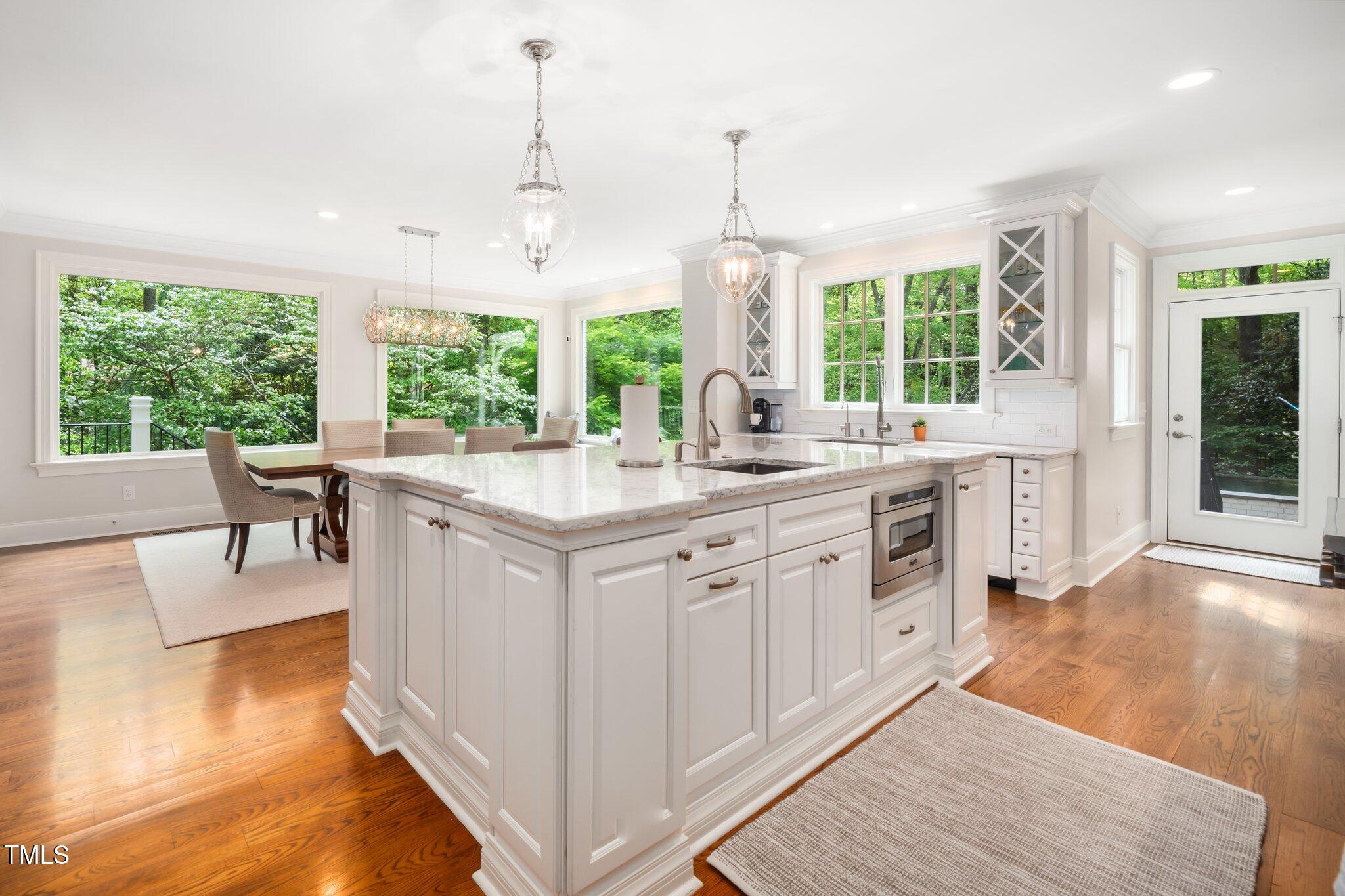 2105 White Oak Road Raleigh, NC 27608 - Photo 8 of 55 18-web-or-mls-2105 White Oak (64 of 498)