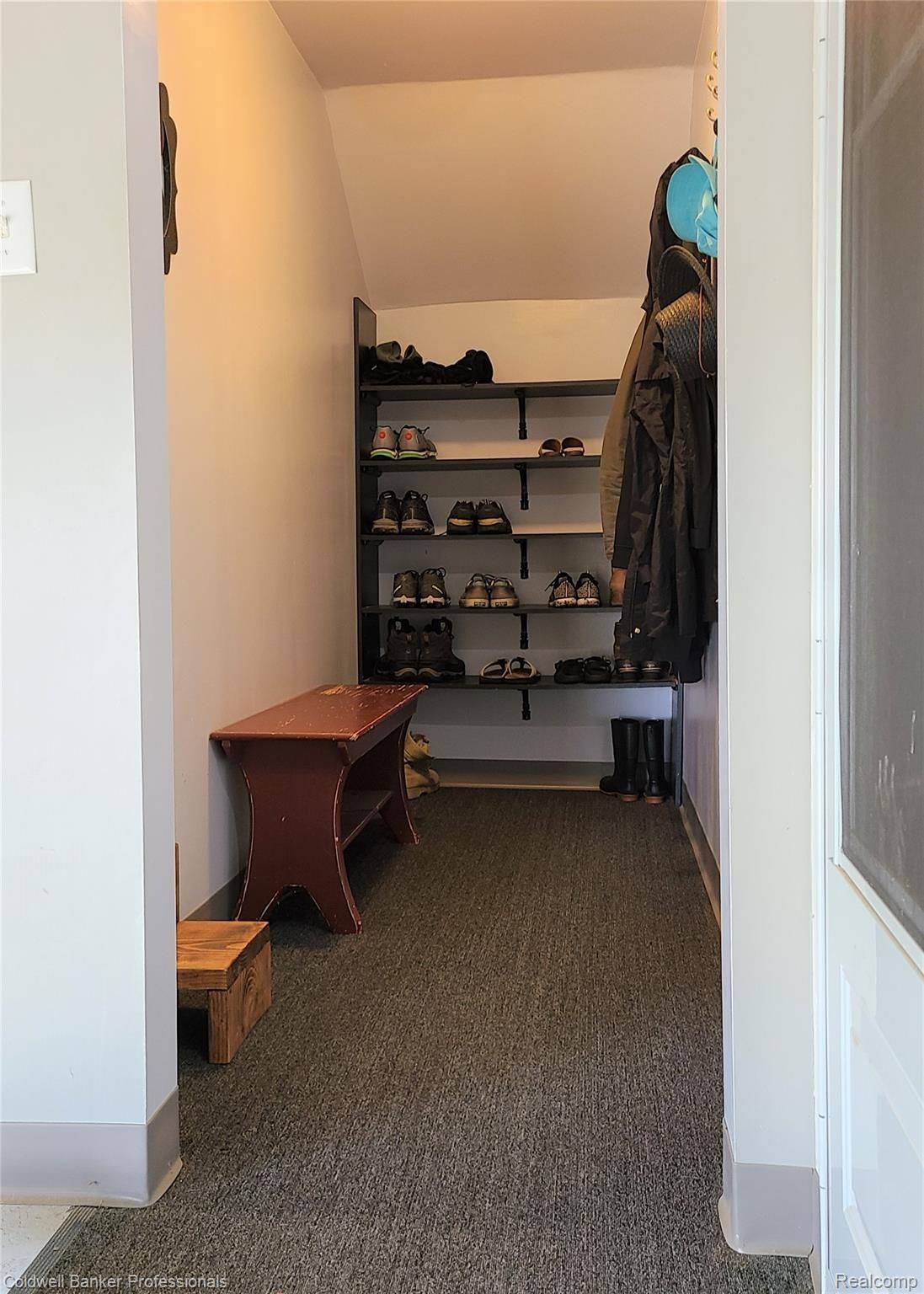 4570 Waterford Road Clarkston, MI 48346 - Photo 39 of 51 4570_Waterford_Rd__Mudroom w/ shelving at side entry