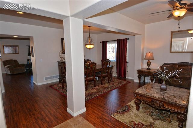 2295 Reed Grass Way Colorado Springs, CO 80915 - Photo 5 of 36 Gallery Image 5