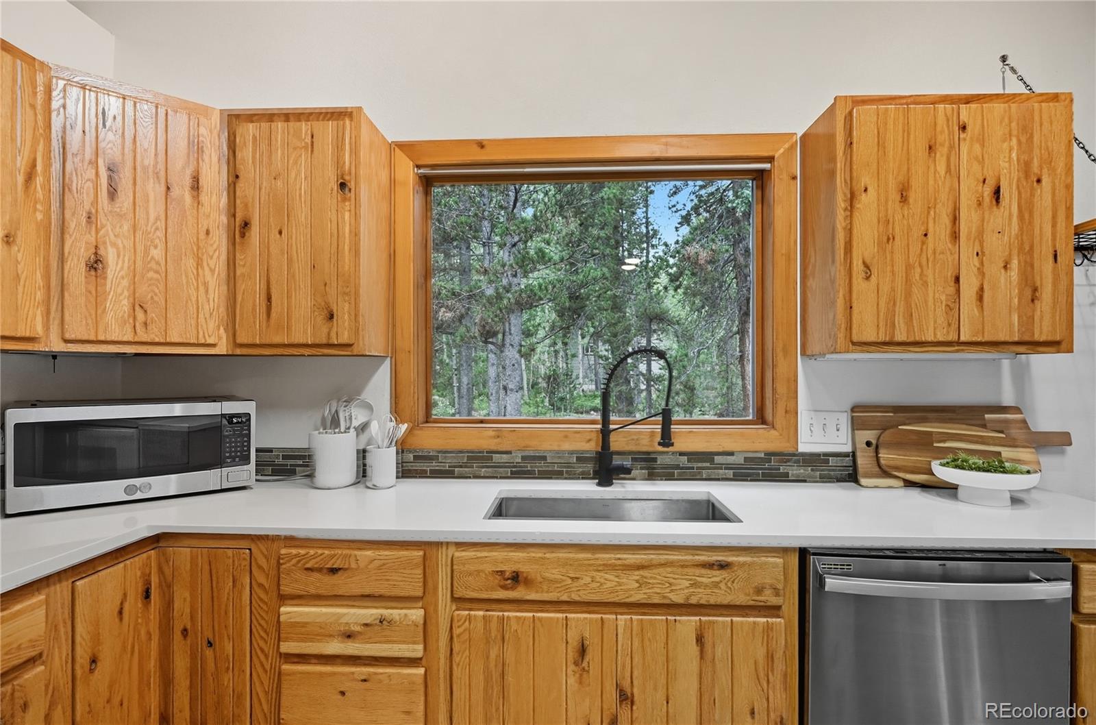 41 Damascus Road Black Hawk, CO 80422 - Photo 15 of 38