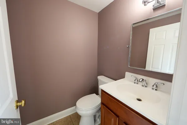 $4,000 | 423 North Orange Street, Media, PA 19063