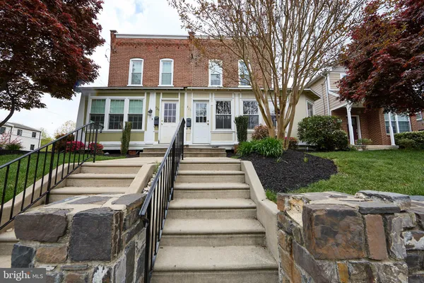 $4,000 | 423 North Orange Street, Media, PA 19063