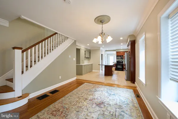 $4,000 | 423 North Orange Street, Media, PA 19063