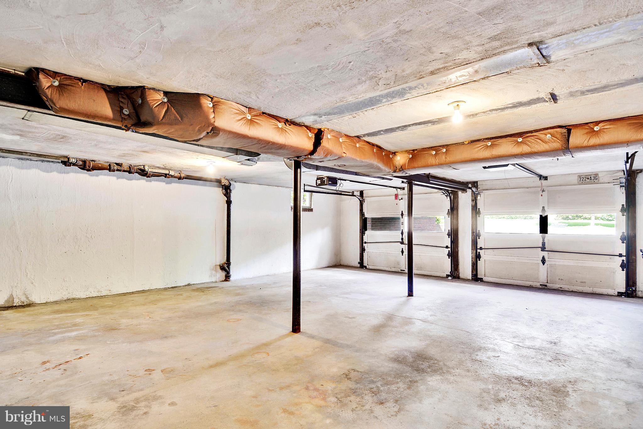 7006 Copeleigh Road Baltimore, MD 21212 - Photo 24 of 26 Super garage under house 2 cars wide, 2 cars deep!