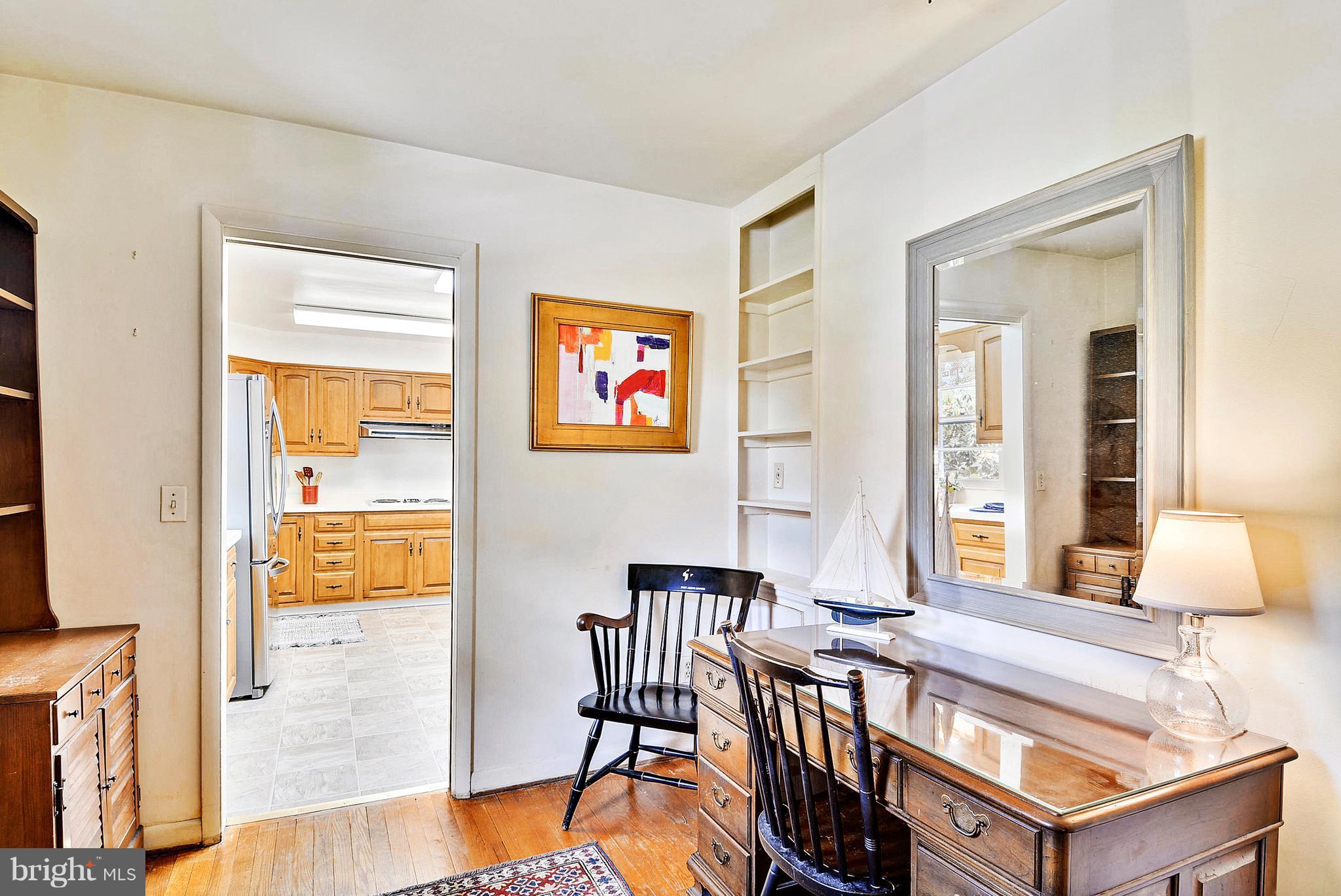 7006 Copeleigh Road Baltimore, MD 21212 - Photo 10 of 26 Ideal location for office or den...off kitchen.