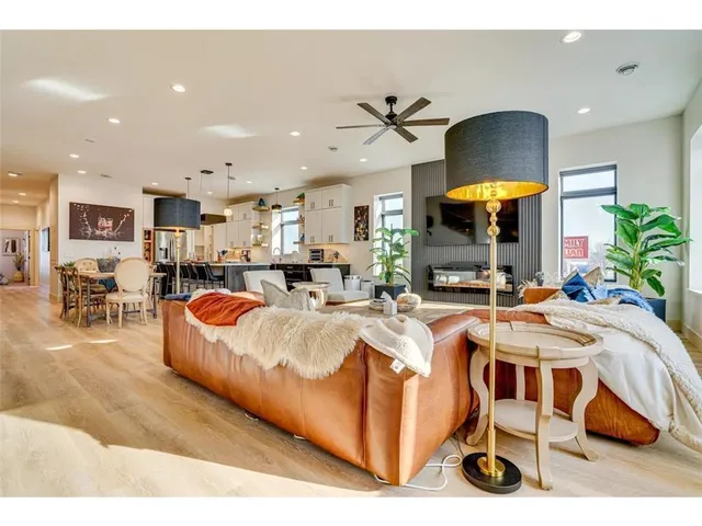 $959,000 | 119 South Washington Street, Lake City, MN 55041