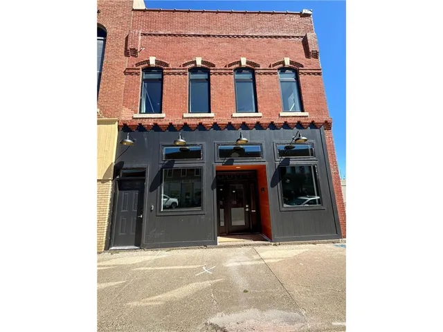 $959,000 | 119 South Washington Street, Lake City, MN 55041