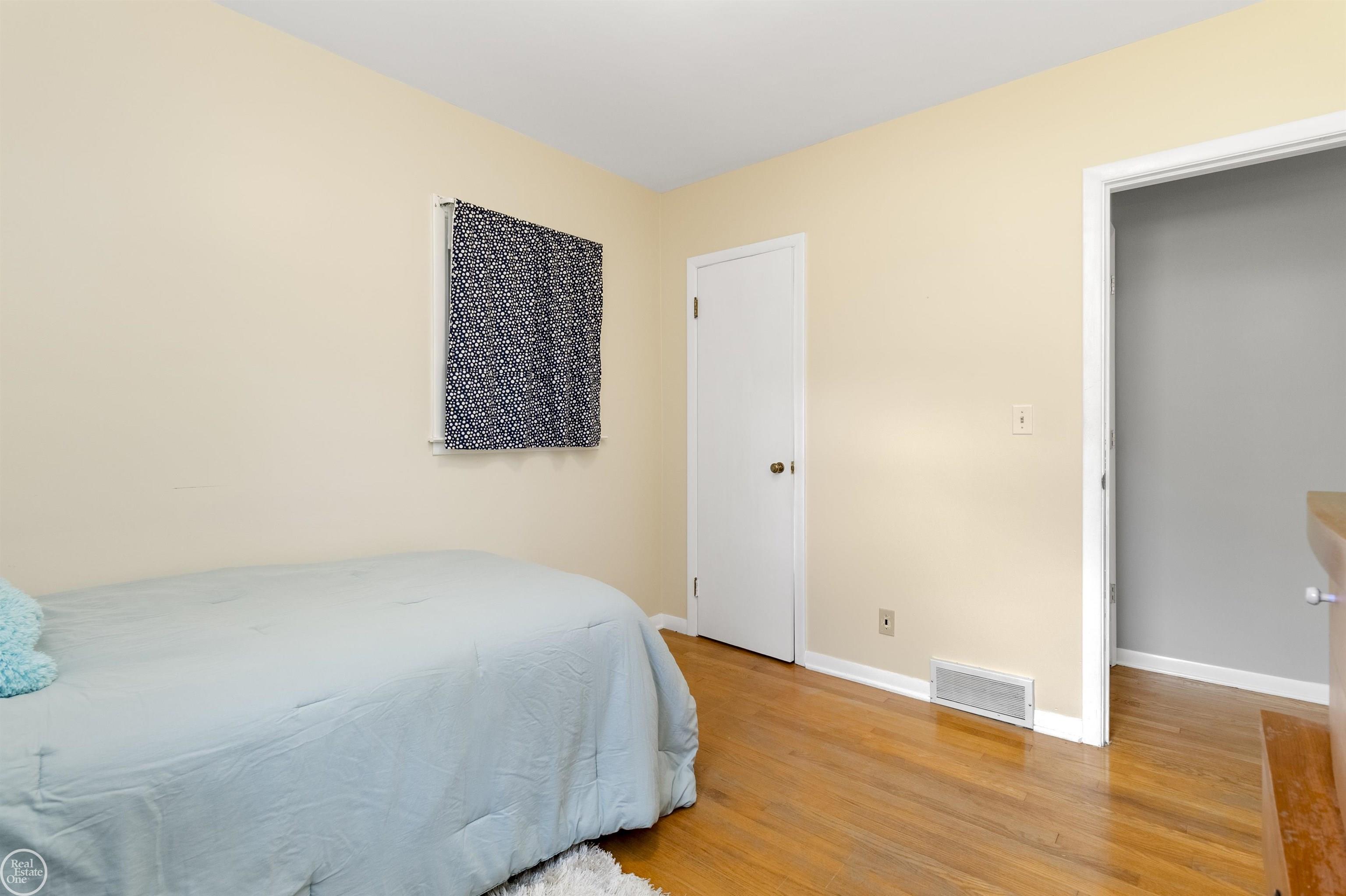 11681 Kaeding Road Romeo, MI 48065 - Photo 21 of 71 50125023-20.JPG