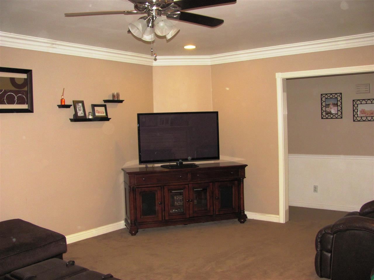 2728 St George Road Evansville, IN 47711 - Photo 4 of 30 Gallery Image 4