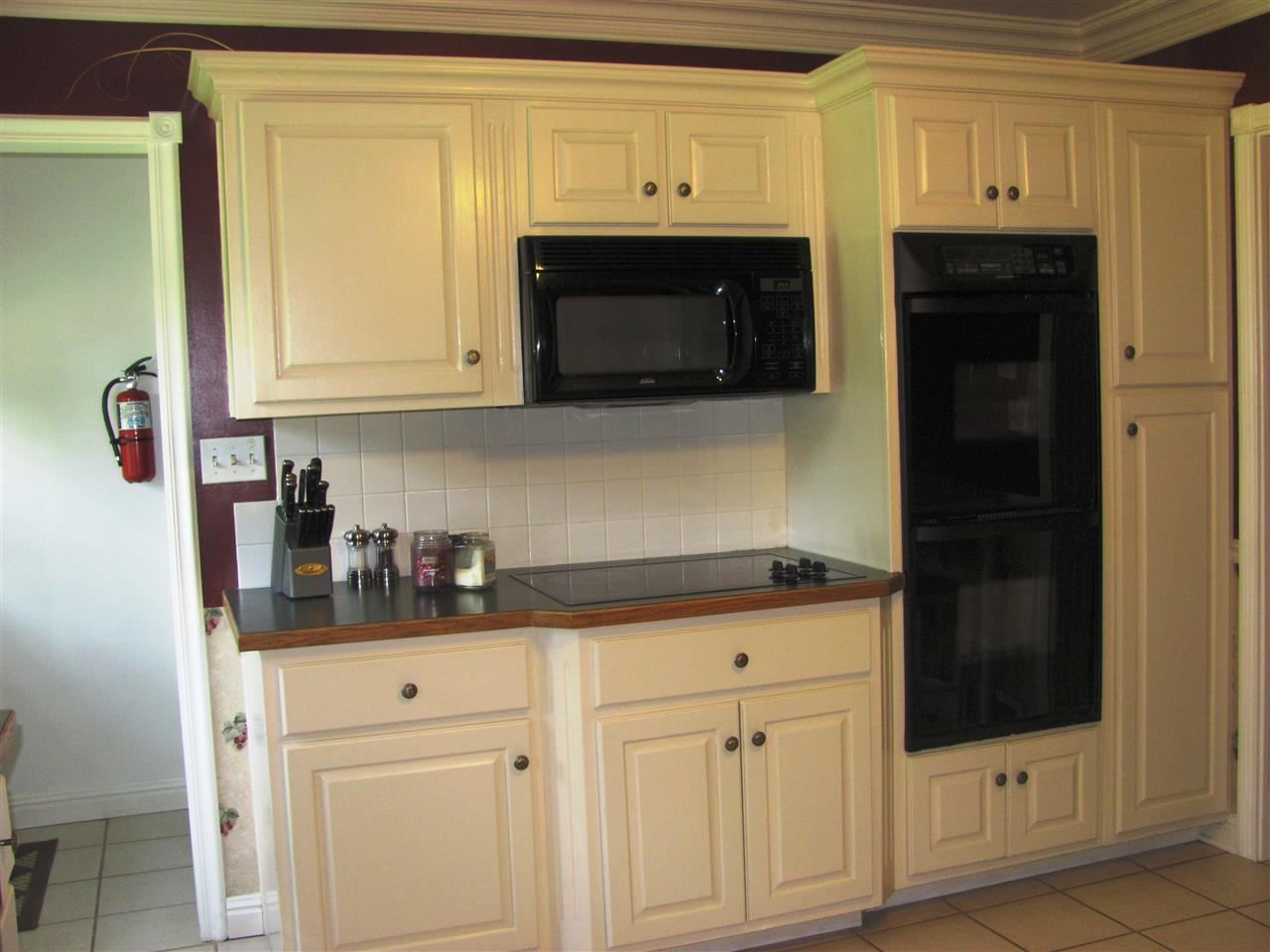 2728 St George Road Evansville, IN 47711 - Photo 7 of 30 Gallery Image 7