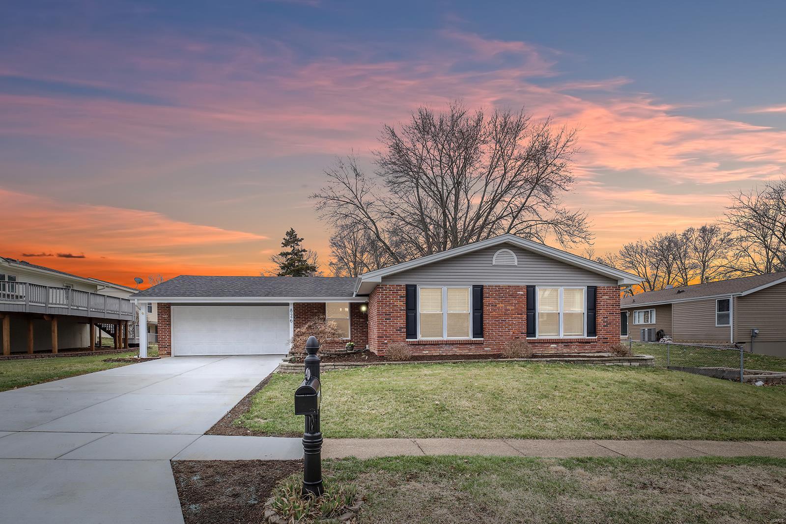 826 Village Meadow Drive Ballwin, MO 63021 - Photo 1 of 32