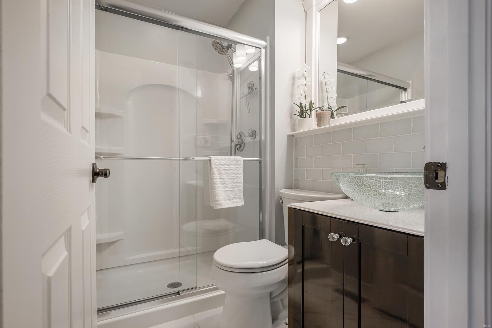 826 Village Meadow Drive Ballwin, MO 63021 - Photo 15 of 32