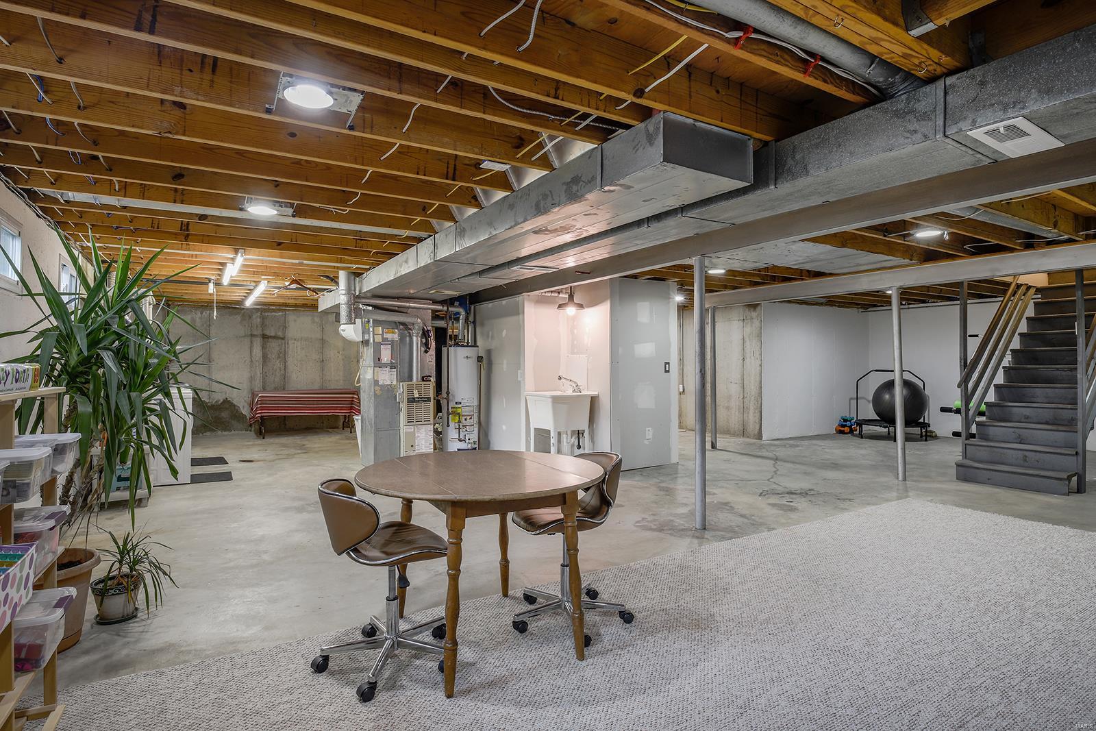 826 Village Meadow Drive Ballwin, MO 63021 - Photo 22 of 32