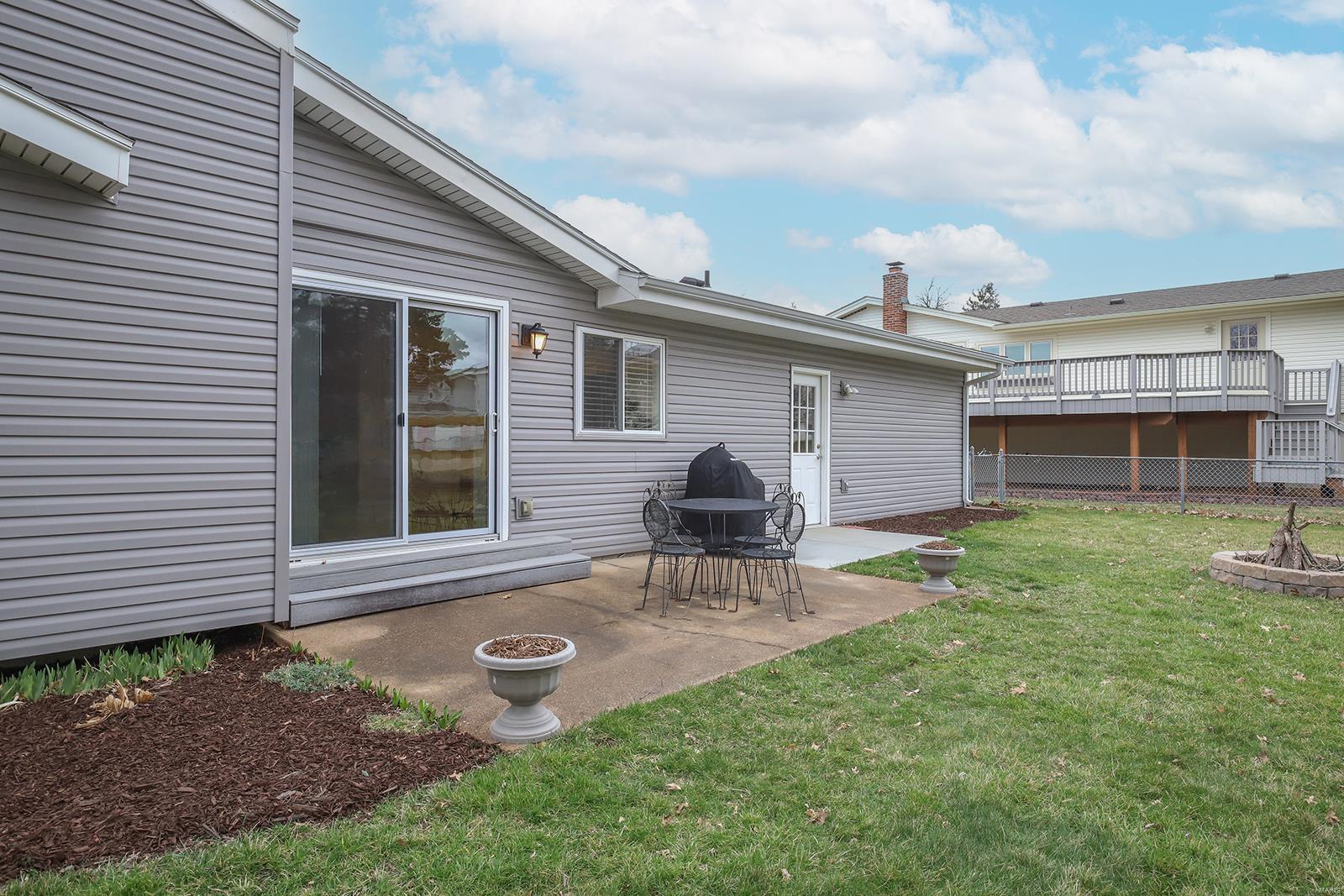 826 Village Meadow Drive Ballwin, MO 63021 - Photo 24 of 32