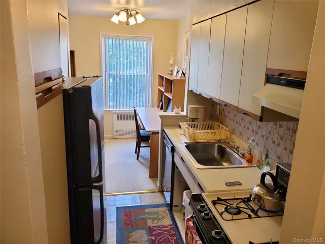 $275,000 | 47-27 Little Neck Parkway, Unit 4G | Little Neck