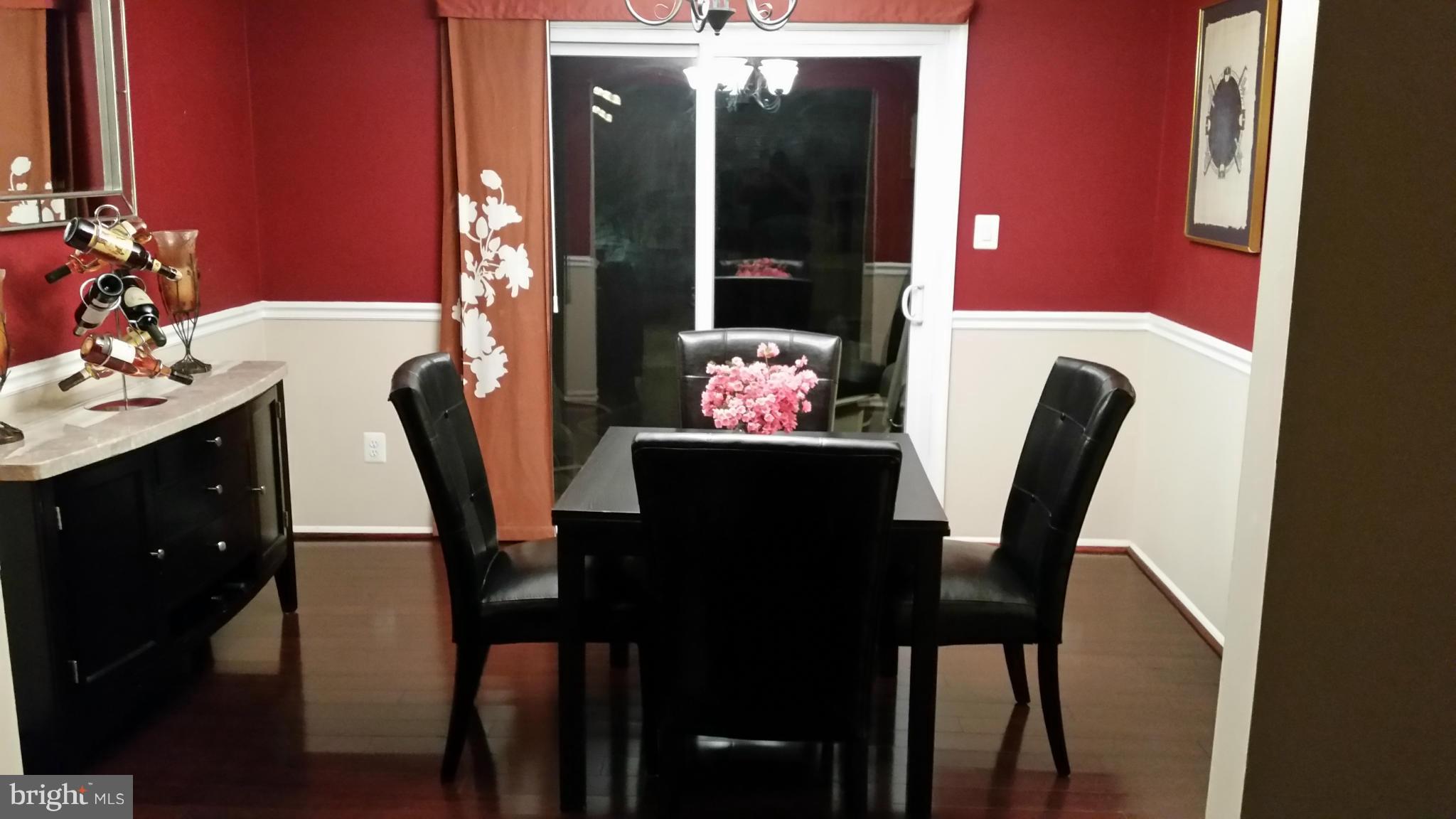 8353 Moline Place Springfield, VA 22153 - Photo 2 of 16 Dining Room