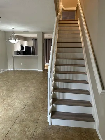 a view of entryway and hall